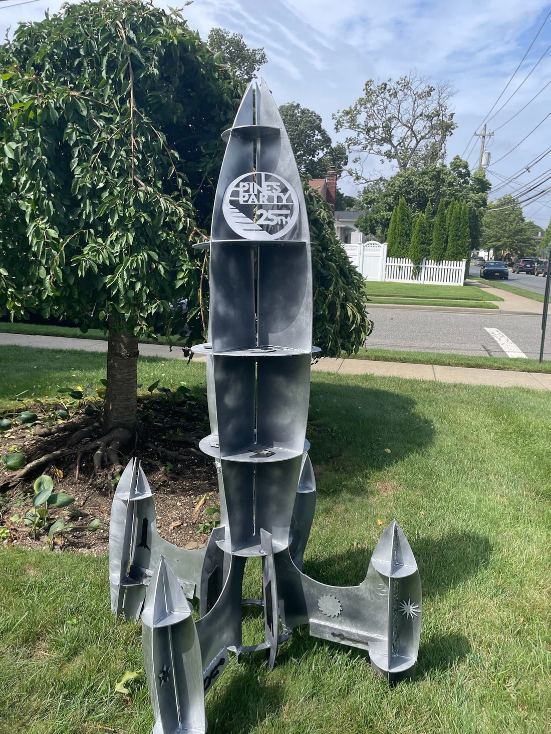 Rocket ship Commission